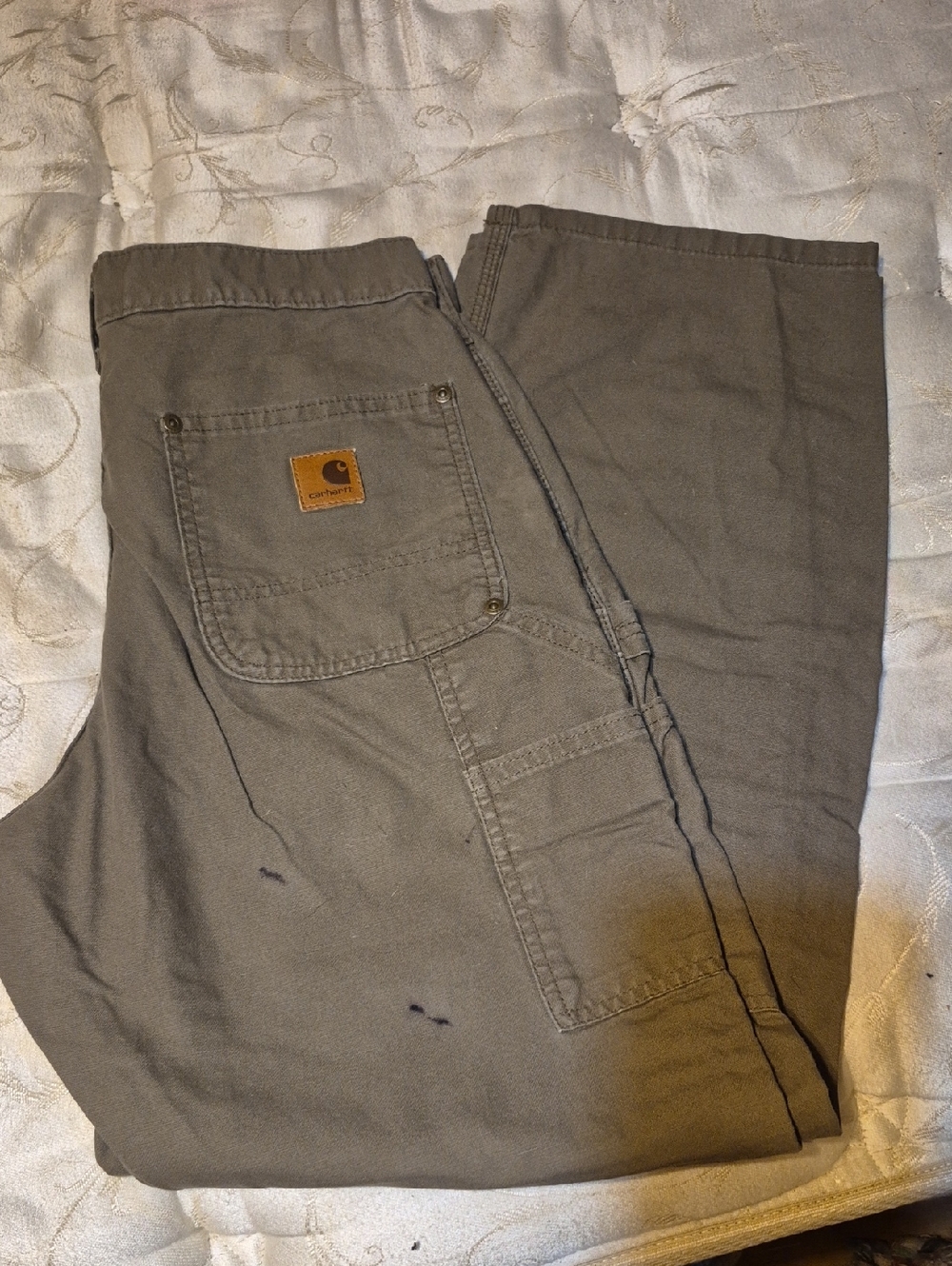 Carhartt Men’s Brown Cargo Work Pants with Utility Pockets